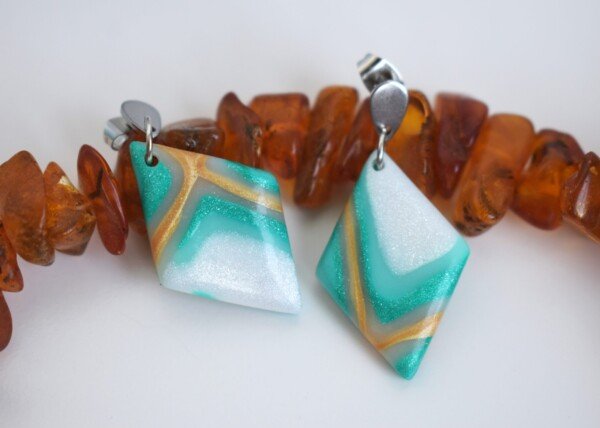 pendientes rombo gea